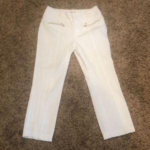 International concepts white Capri/ cropped dress pants
